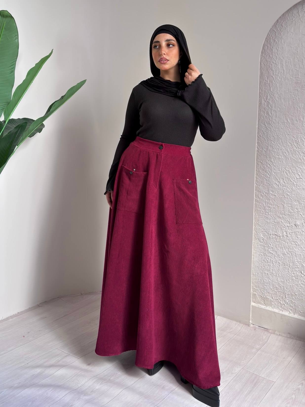 Ribbed Velvet Skirt – Made in Shahin