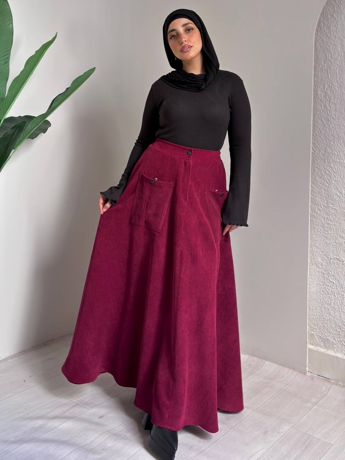 Ribbed Velvet Skirt – Made in Shahin