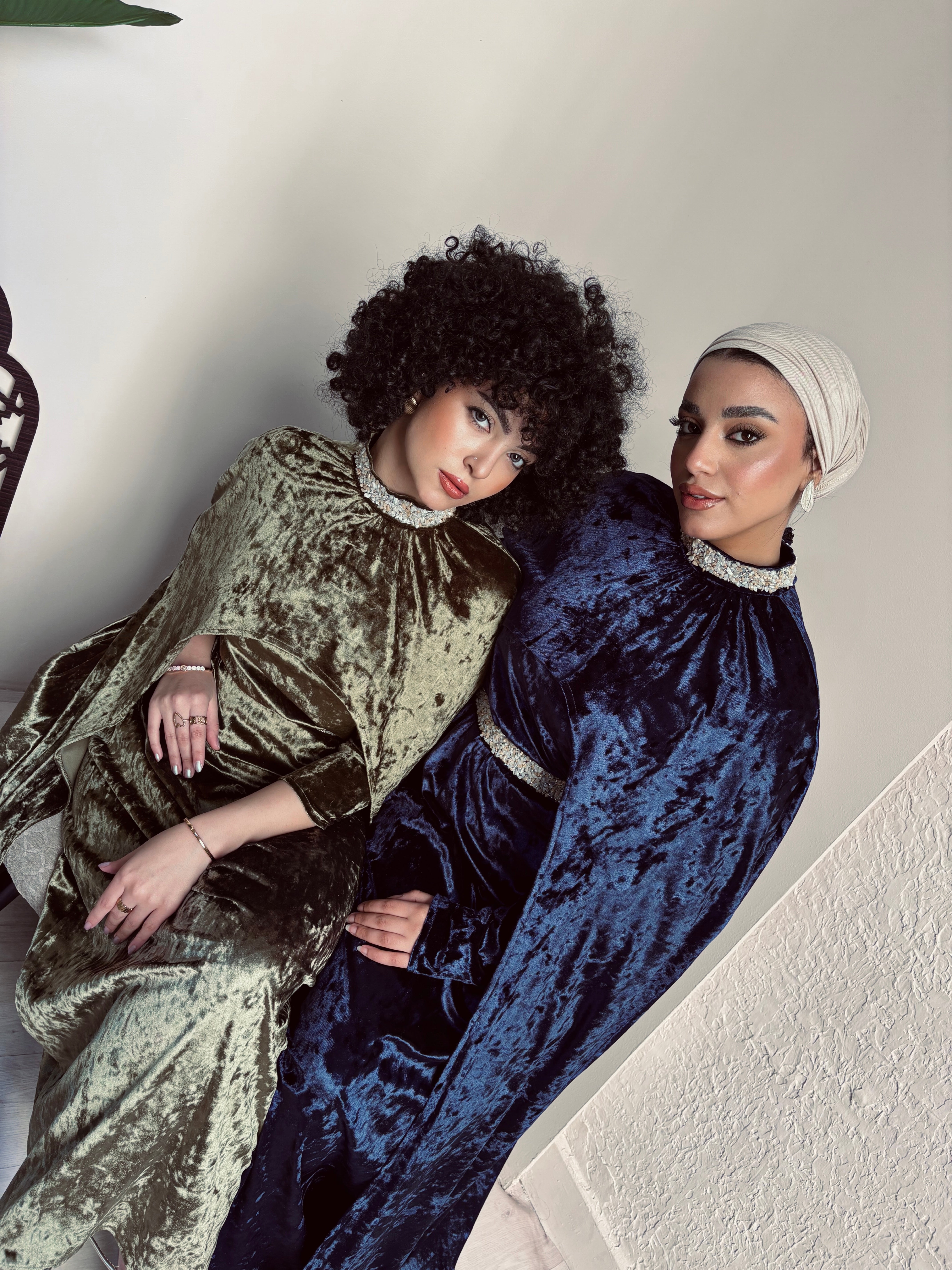 Velvet Cape Abaya – Made in Shahin