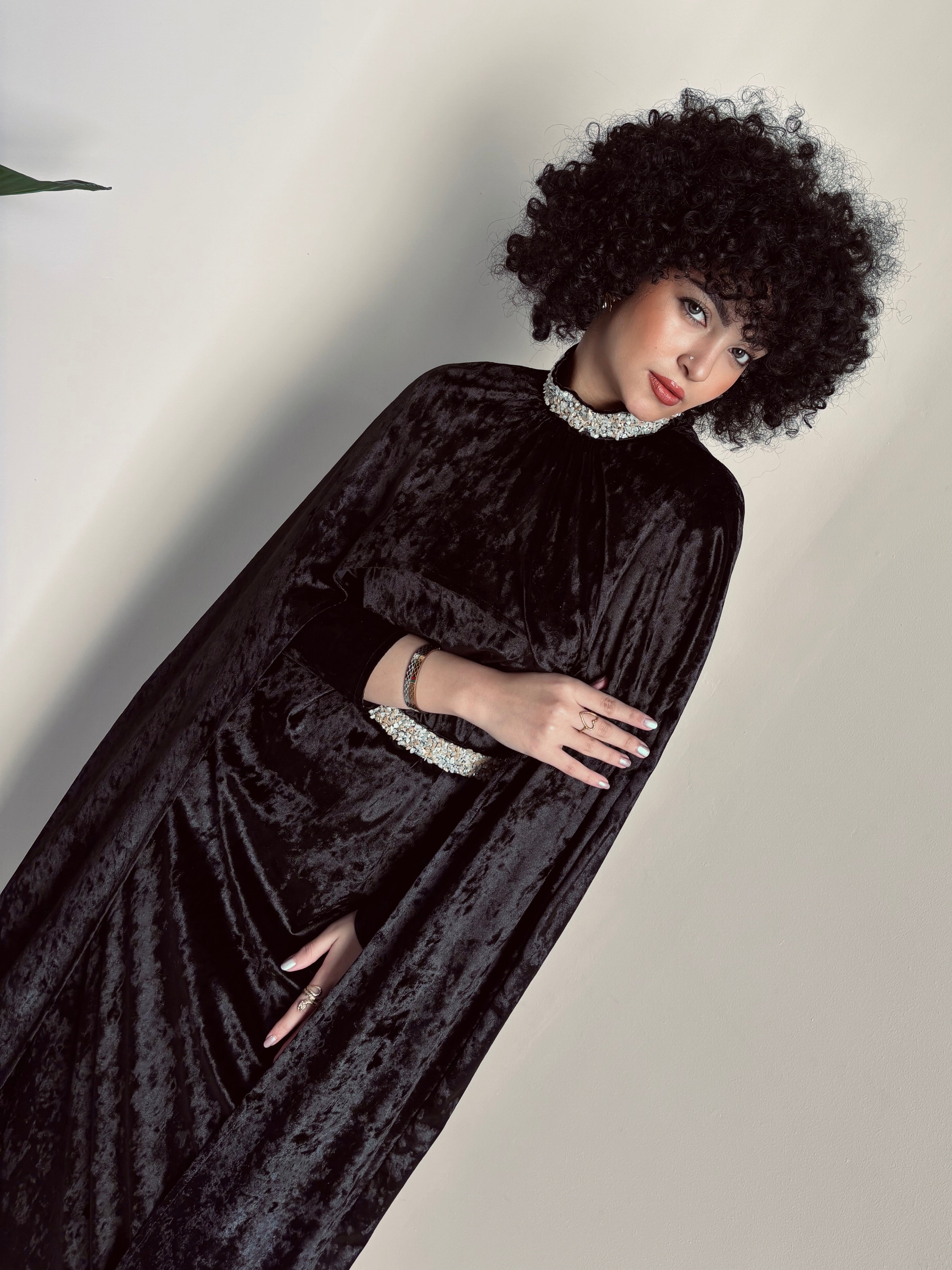Velvet Cape Abaya – Made in Shahin